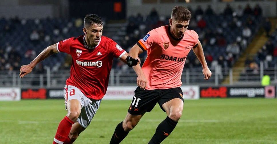 Lisandro Martínez xin lỗi sau cuộc nói chuyện với Carrick: Vết nứt của Man United không nằm ở lời nói