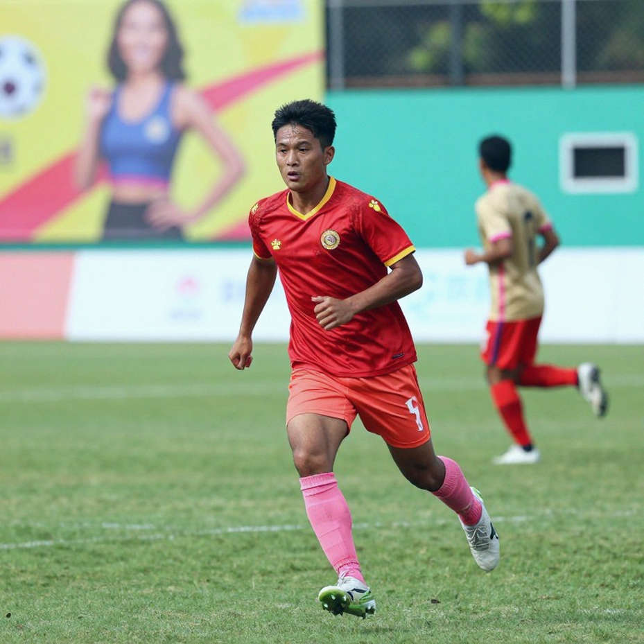 Đọc V.League bằng bản đồ không gian: Cuộc chơi của những điểm ngã