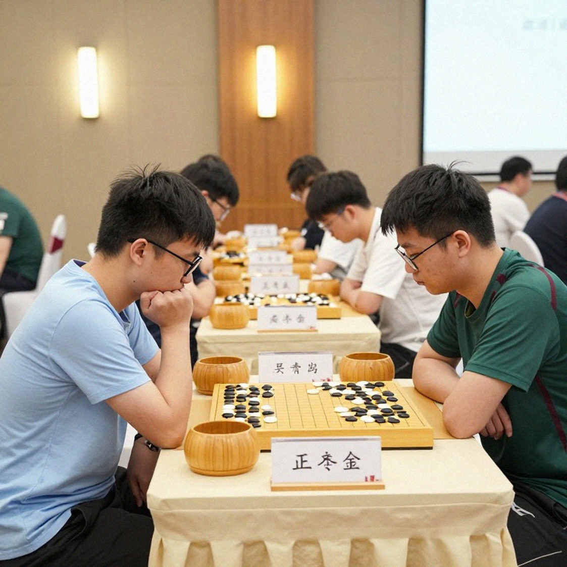 Chín chiều kích của esports: Khi một ngành công nghiệp học cách soi mình trong gương